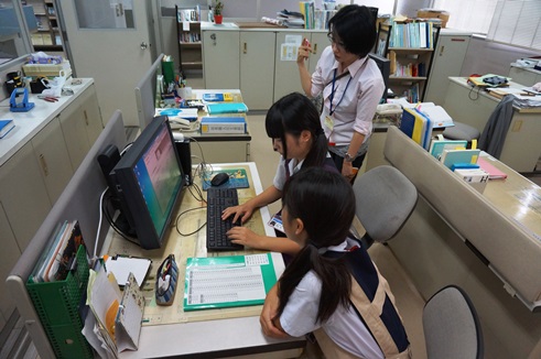http://www.kurume-it.ac.jp/news/2014/09/25/Libkuru/9.JPG