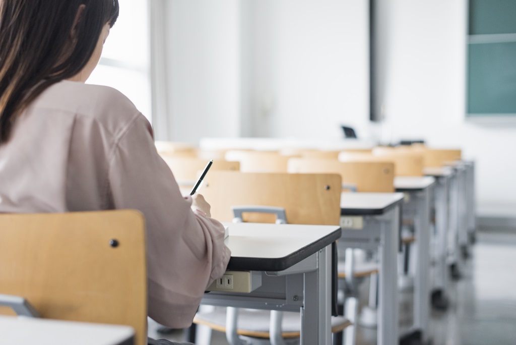 福祉関連の学校に通う