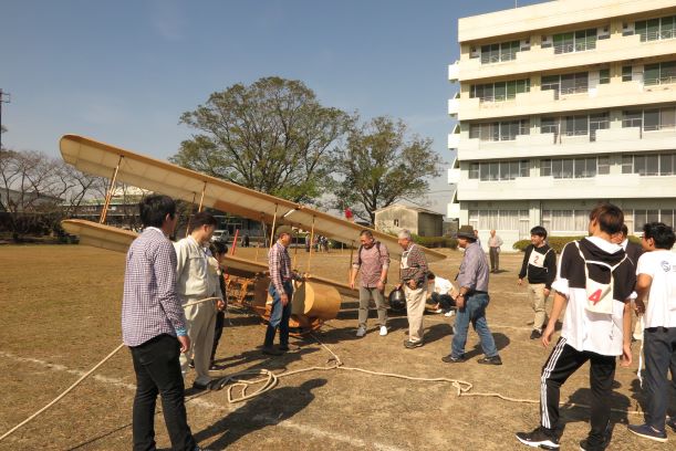 https://www.kurume-it.ac.jp/news/20191102_Glider.jpg