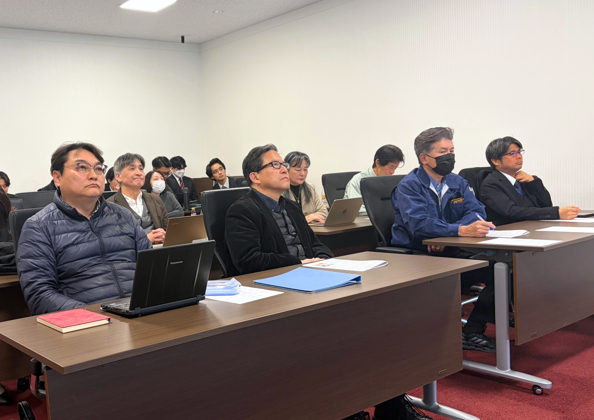 R7年度 建築科とエネルギー専攻の論文発表 (1).png