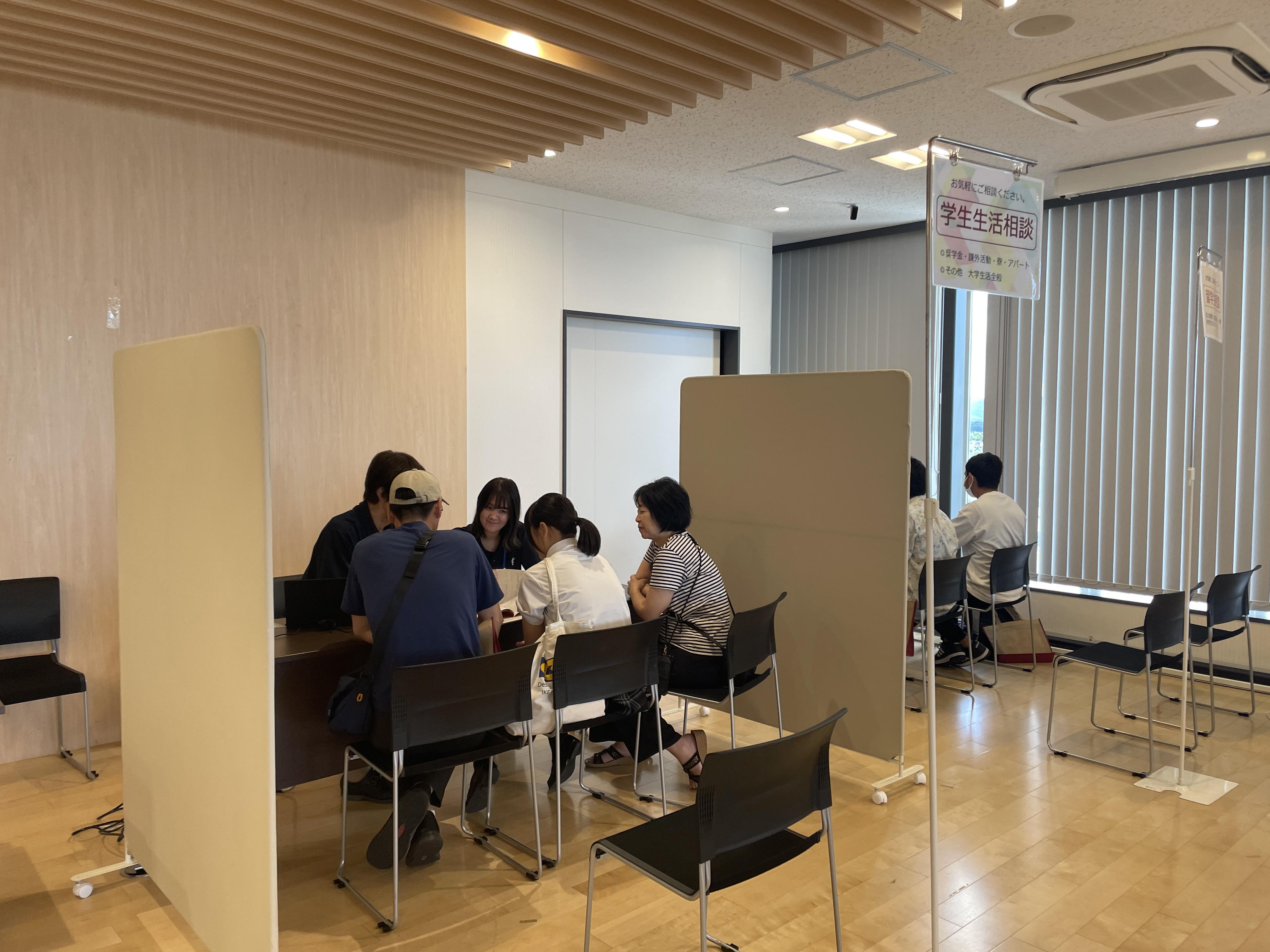 https://www.kurume-it.ac.jp/news/IMG_0982.JPG_1.jpg